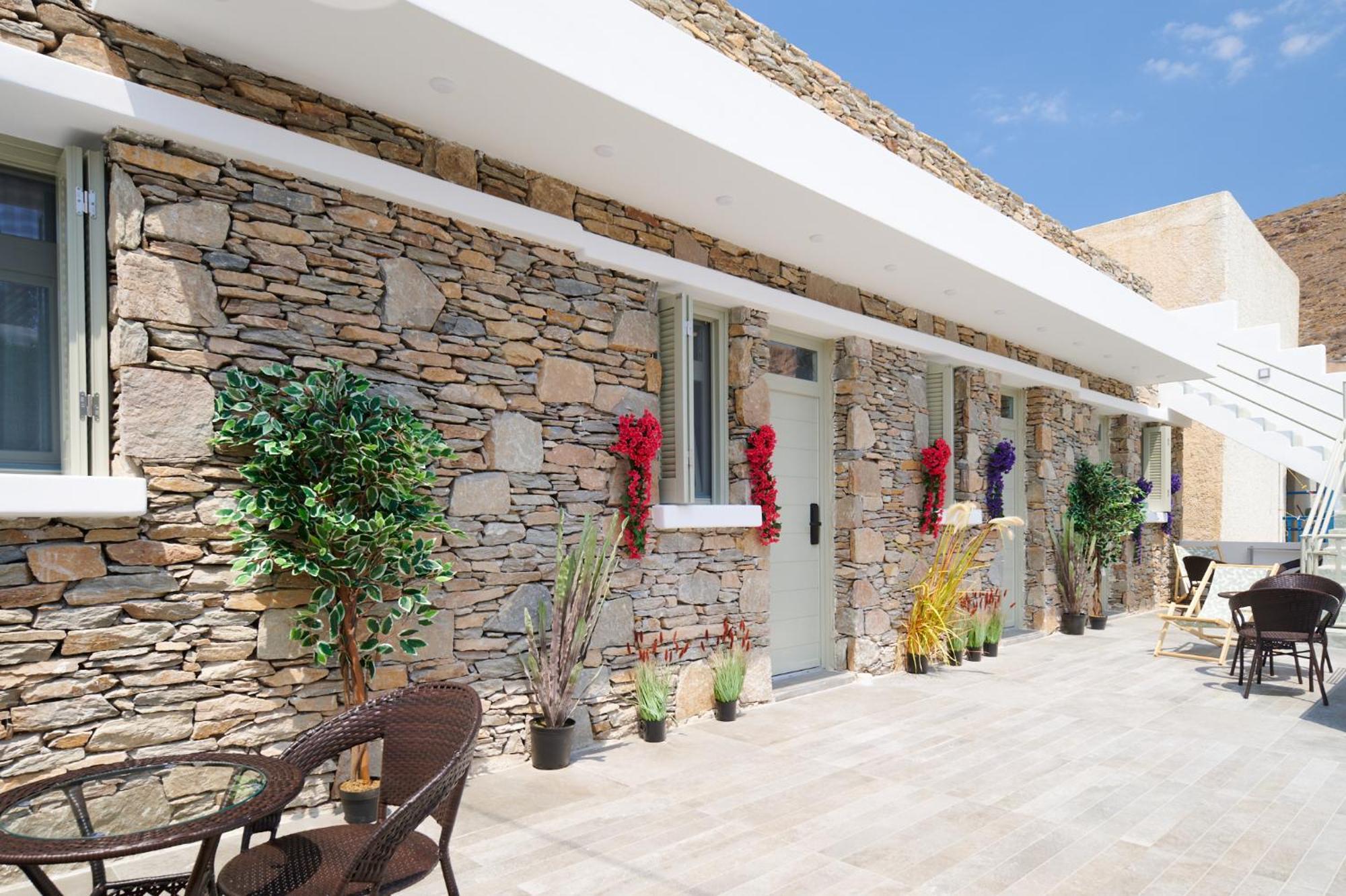 Sapphire Kythnos Suites Mérichas Екстериор снимка